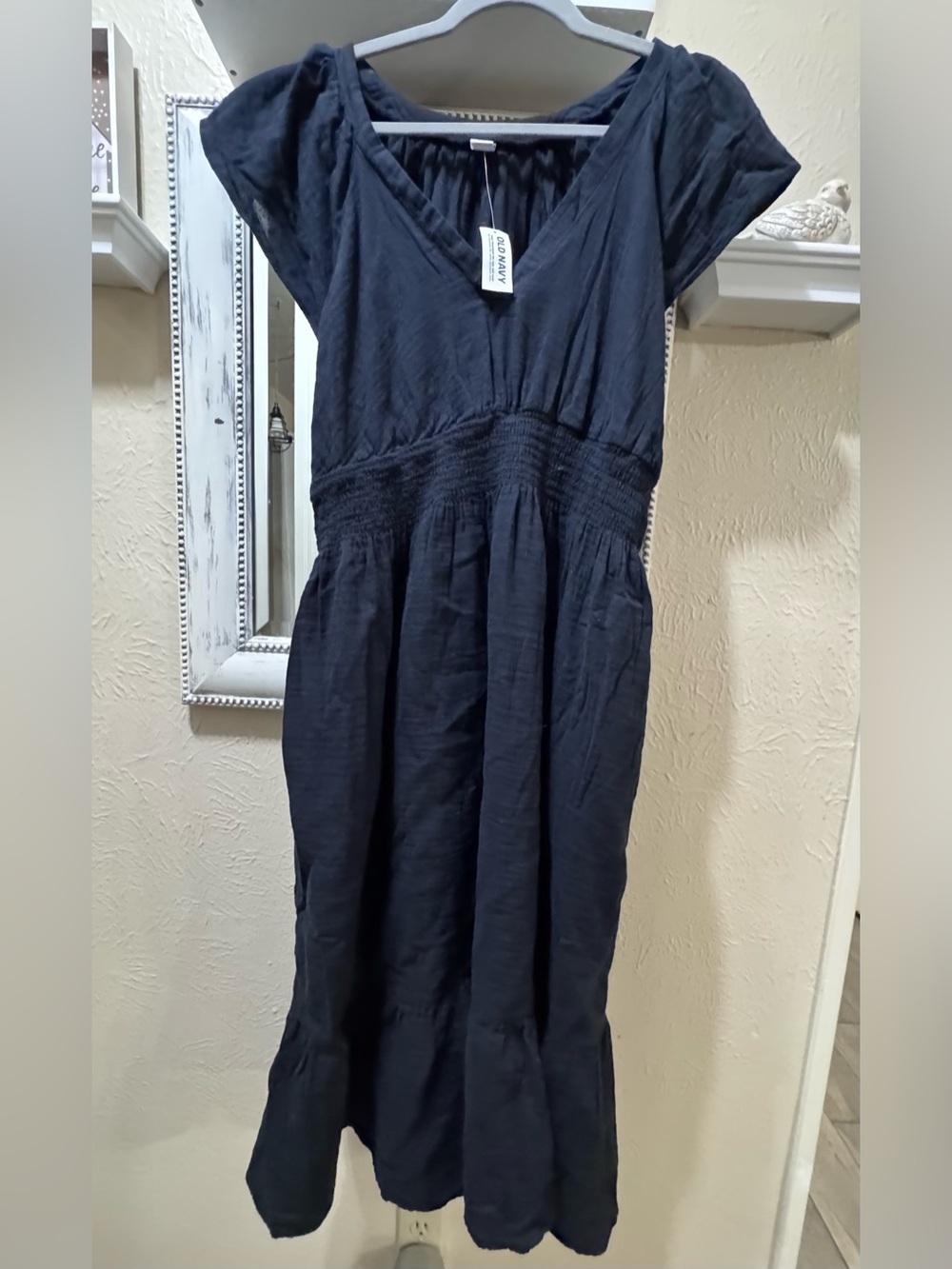 NWT Old Navy Black Midi Dress with V-Neck and Smocked Waist XLP